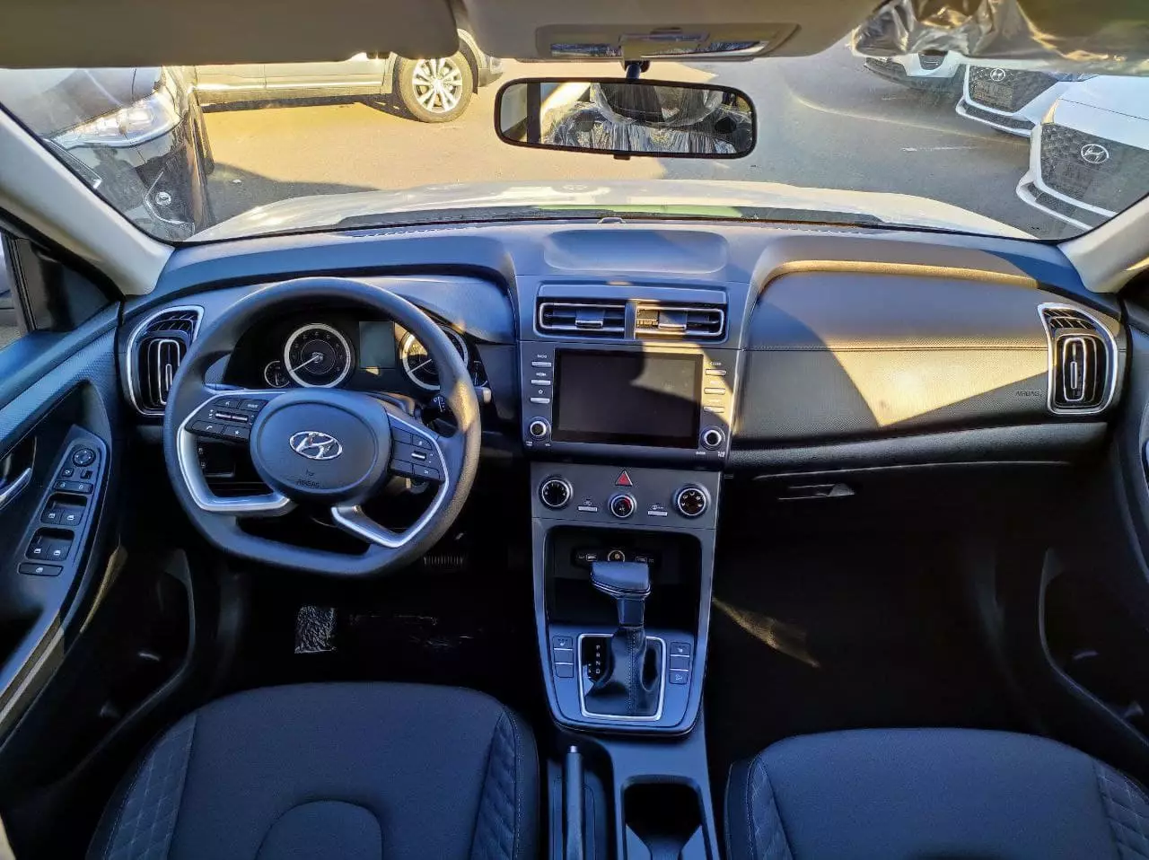 Автосалон: Hyundai Creta