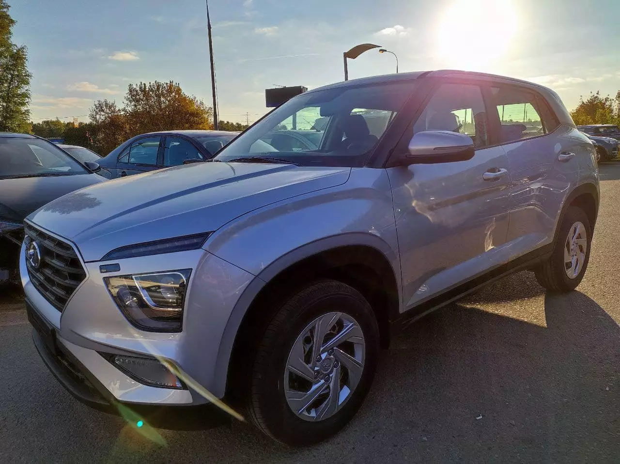 Автосалон: Hyundai Creta