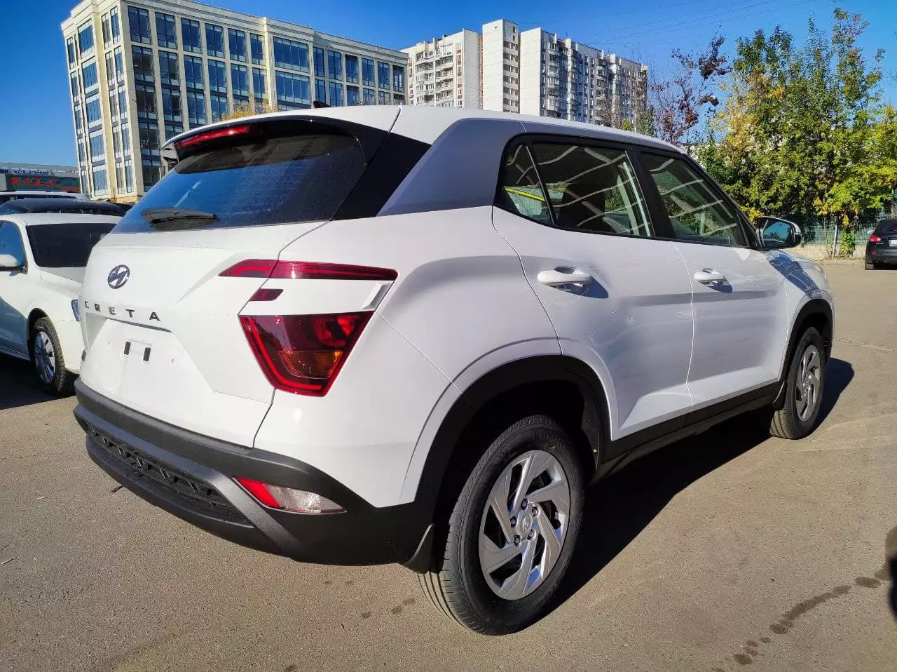 Автосалон: Hyundai Creta