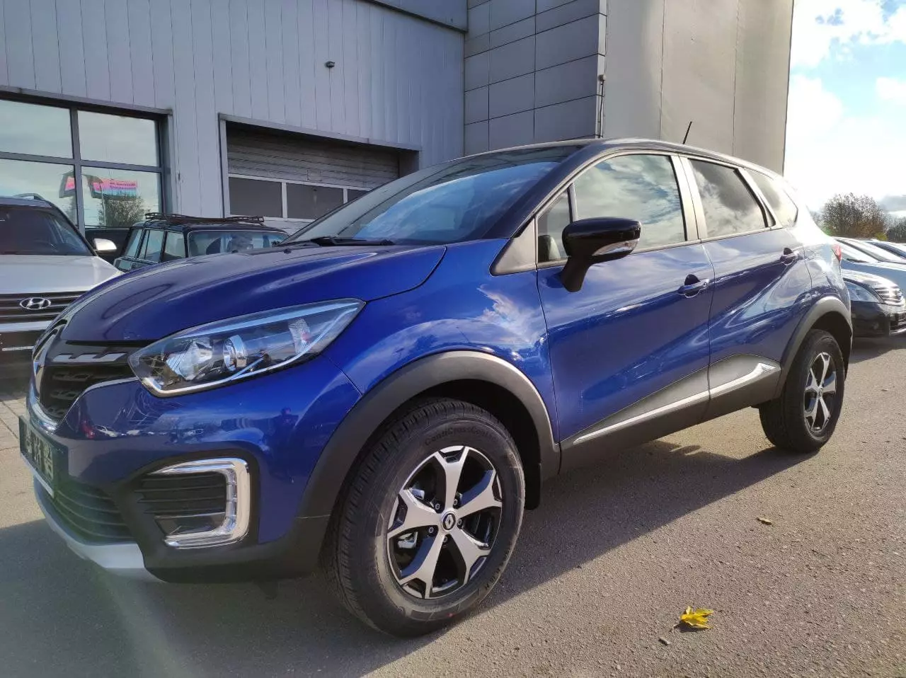 Автосалон: Renault Kaptur