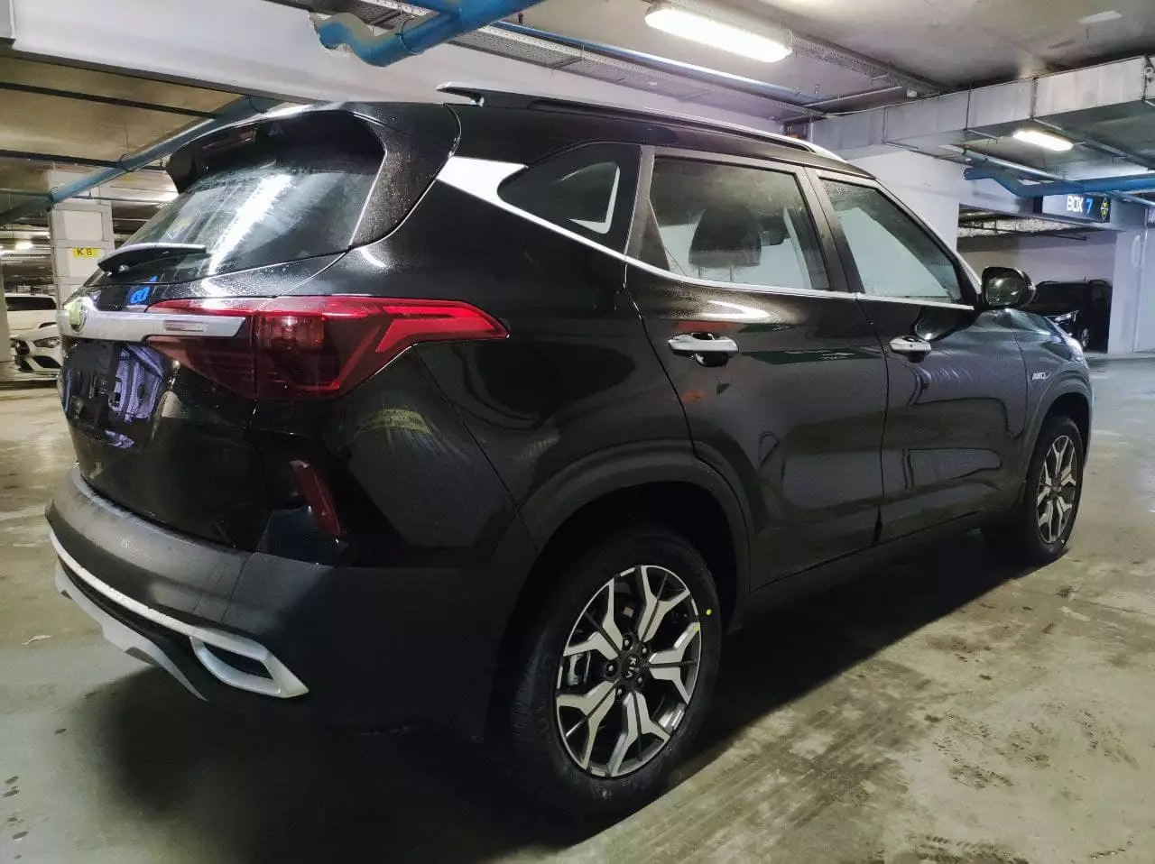 Автосалон: Kia Seltos