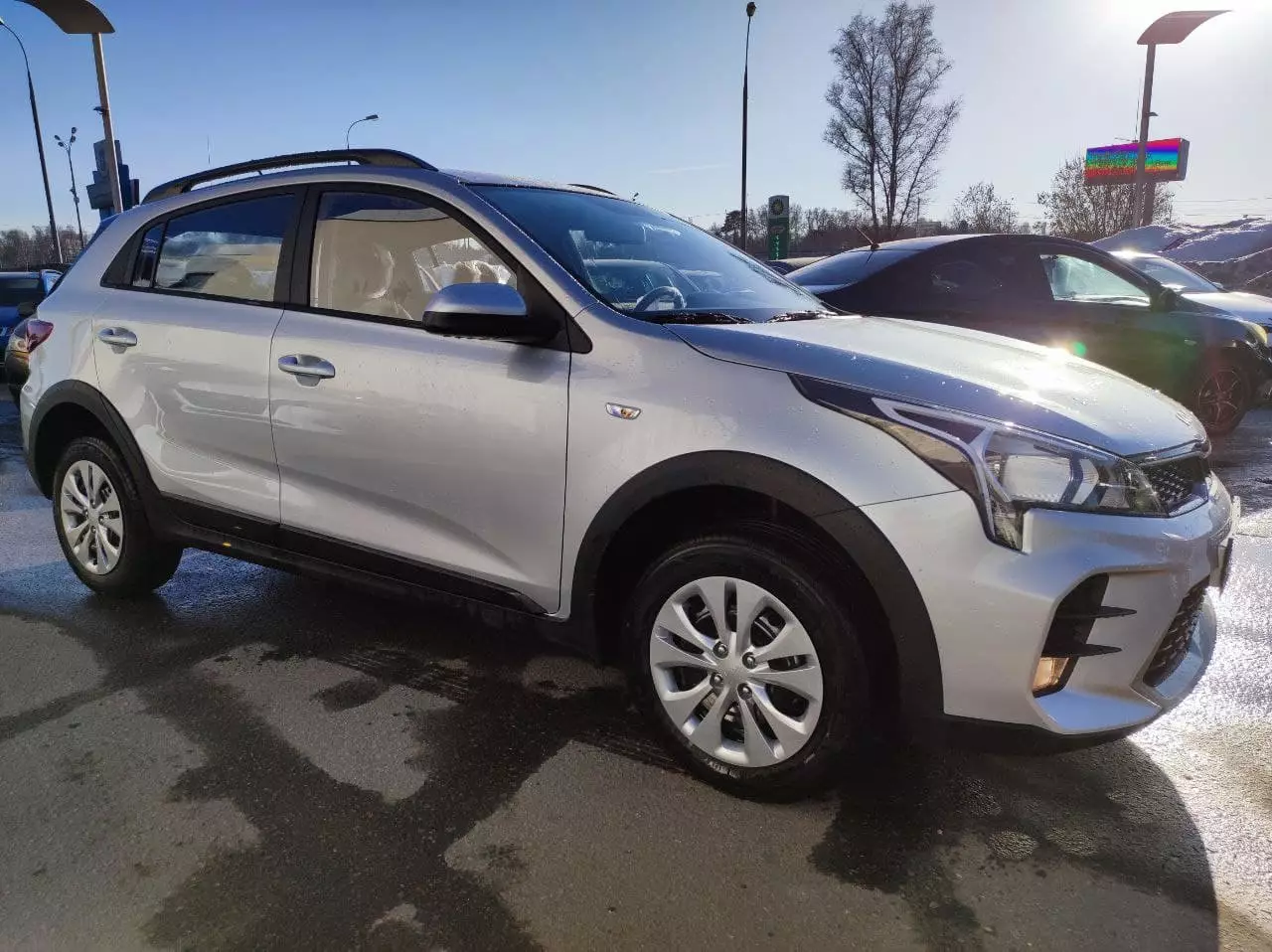 Автосалон: Kia Rio X