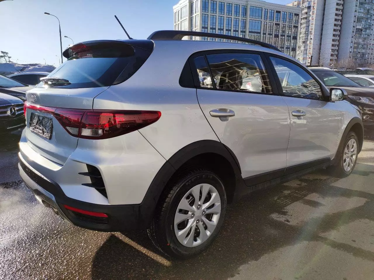 Автосалон: Kia Rio X