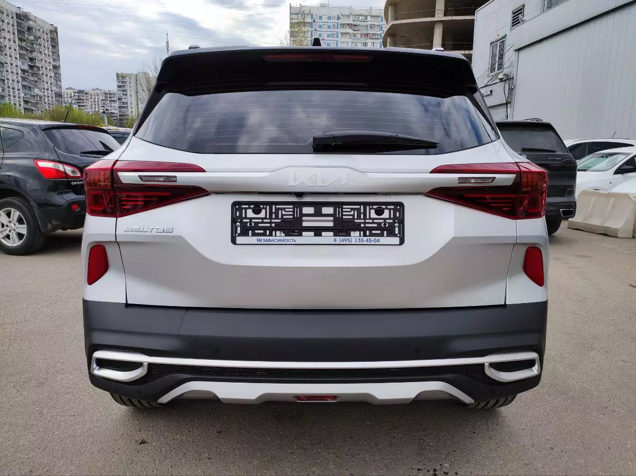 Автосалон: Kia Seltos