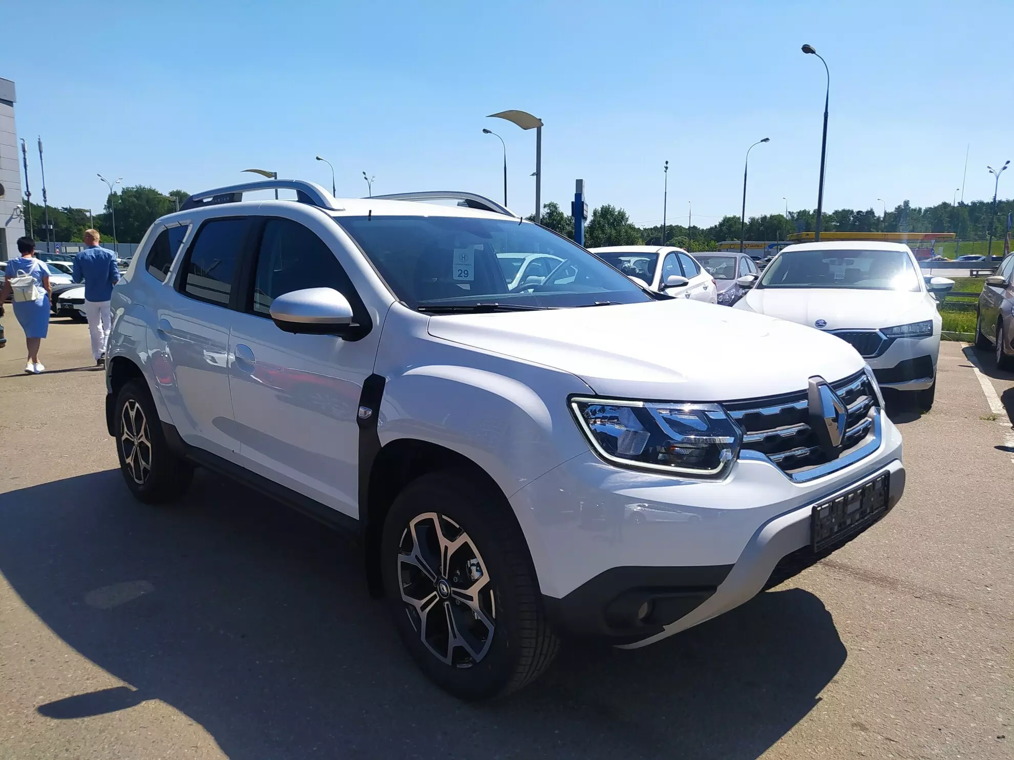Автосалон: Renault Duster