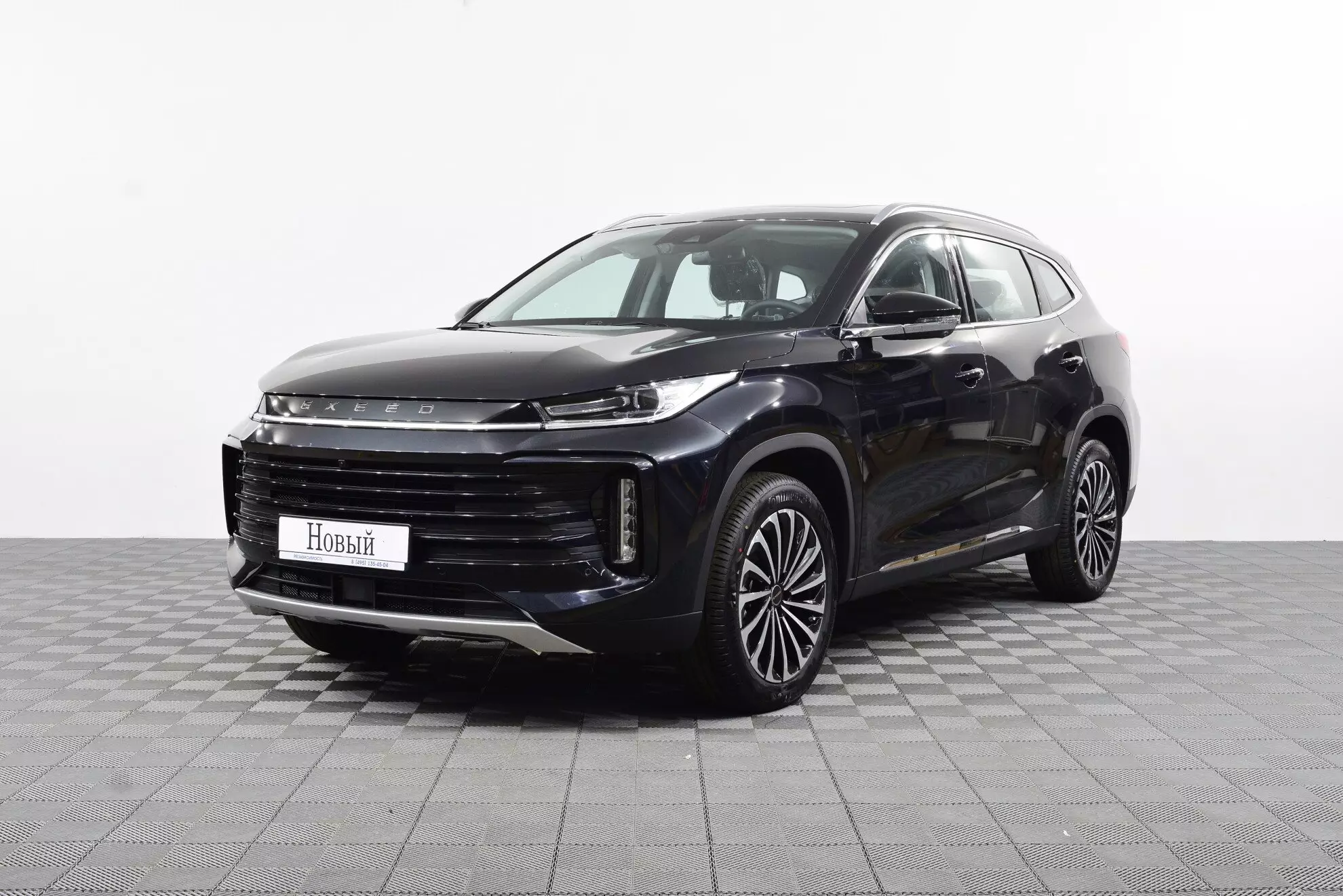 Автосалон: Exeed TXL
