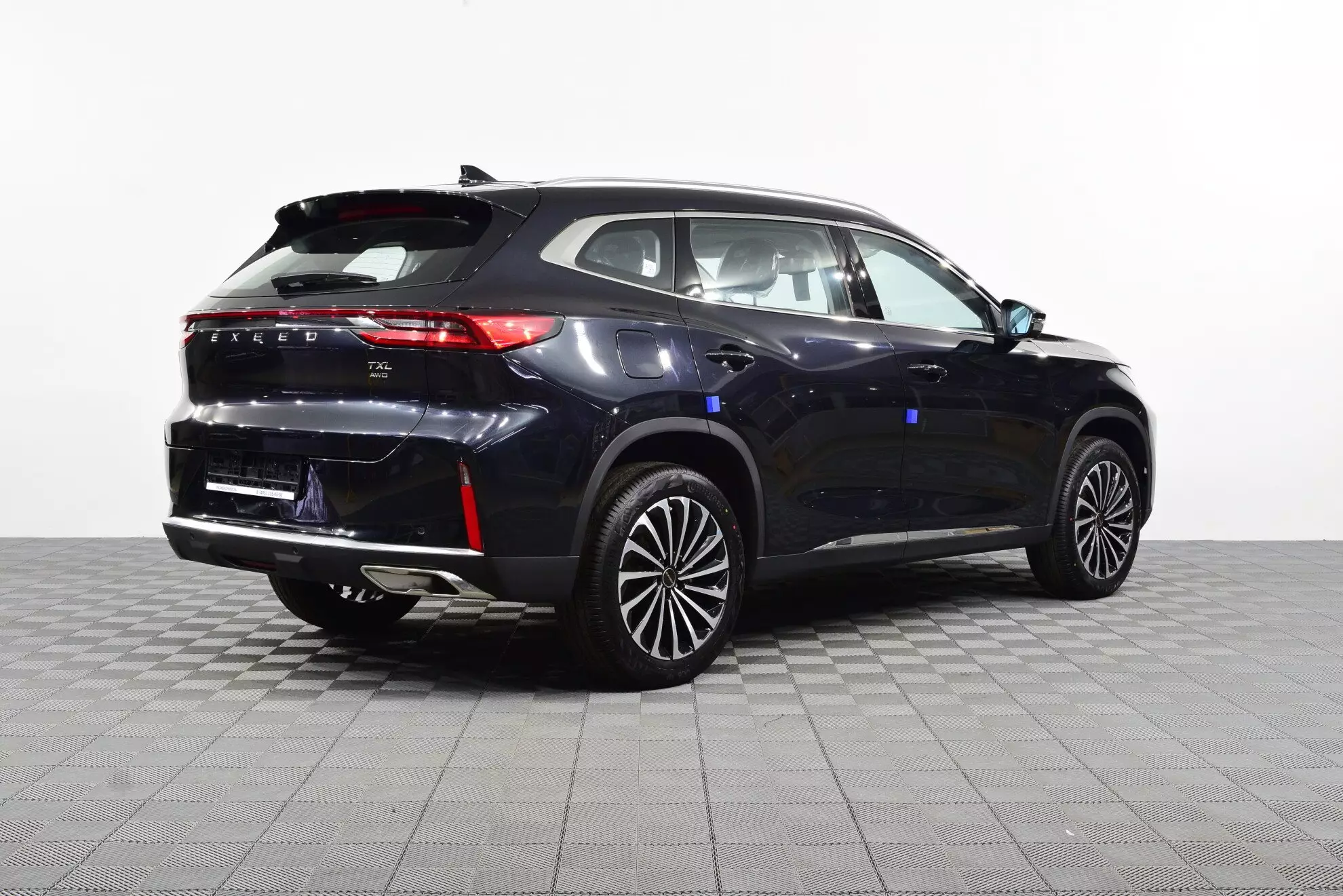Автосалон: Exeed TXL