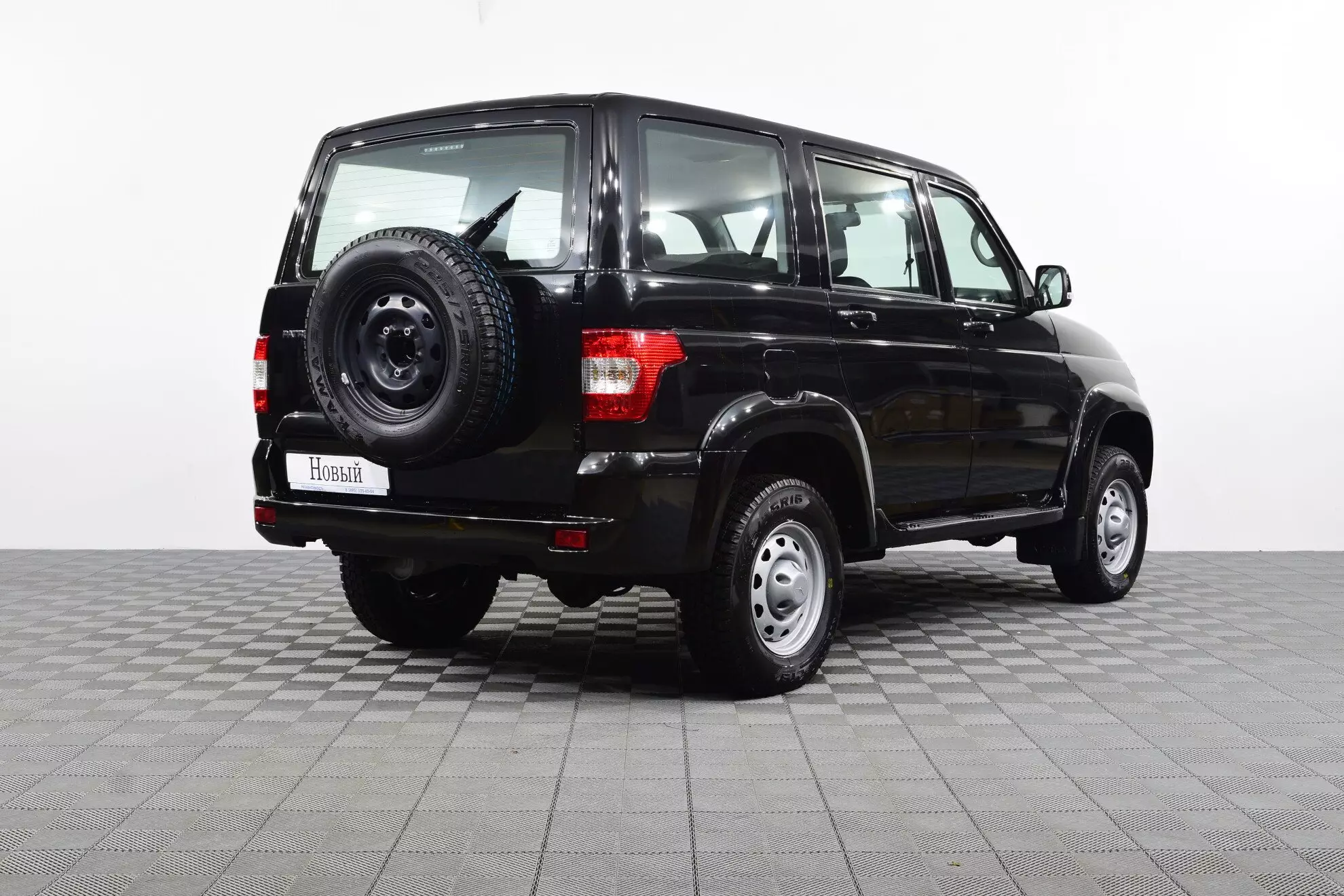 Автосалон: Uaz Patriot