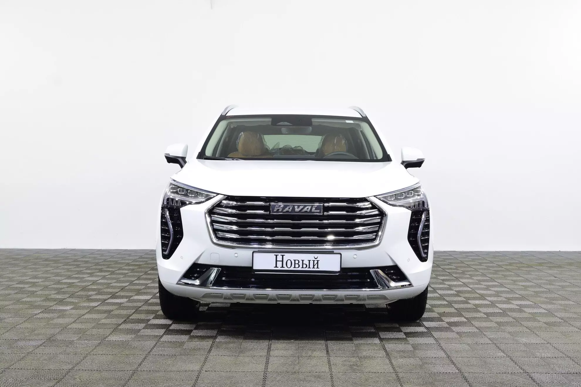 Автосалон: Haval Jolion