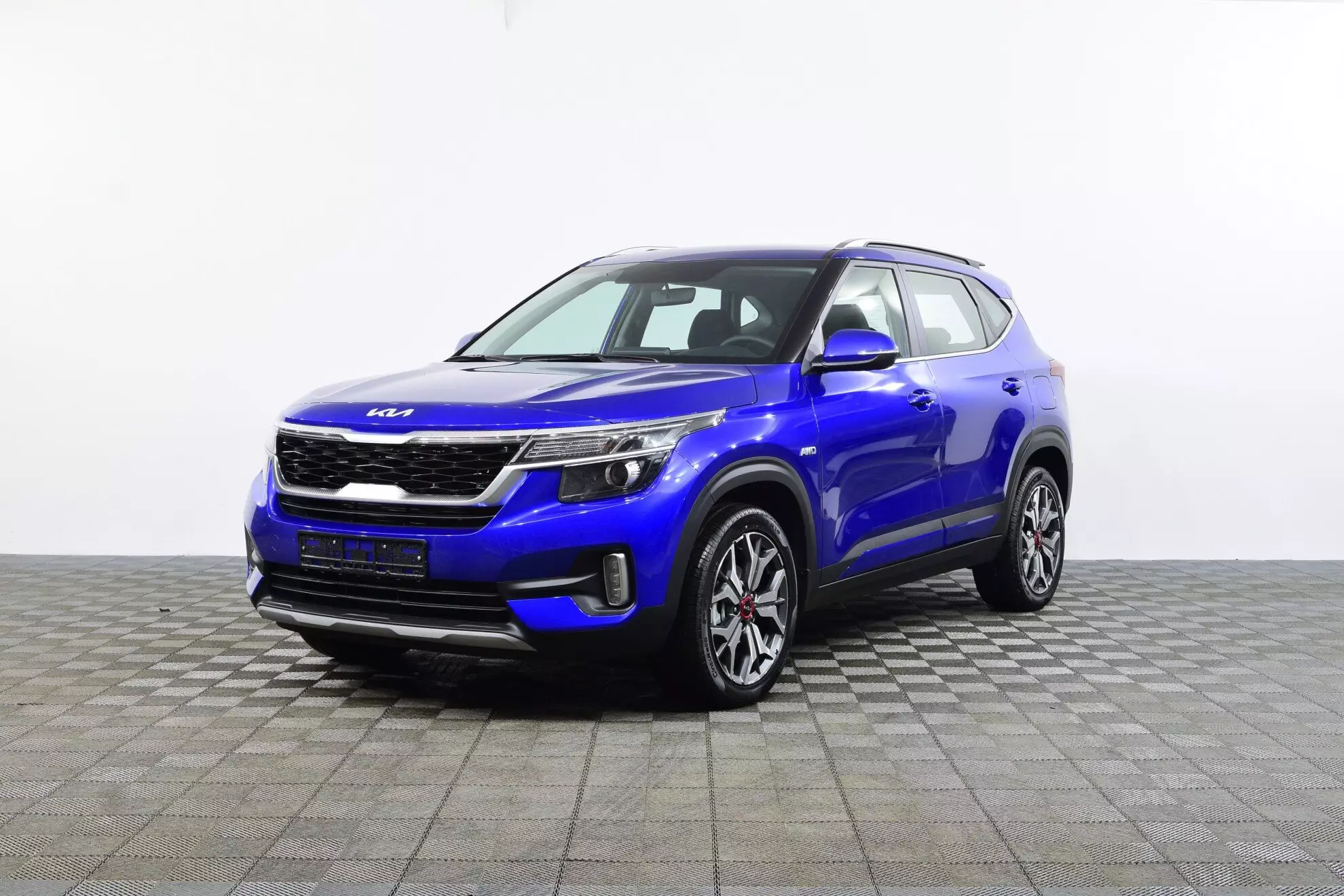 Автосалон: Kia Seltos
