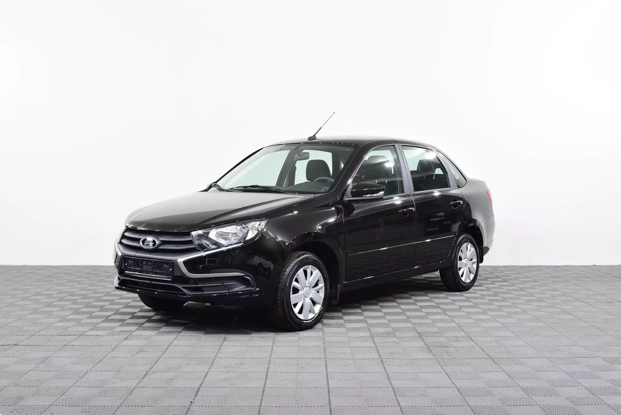 Автосалон: Lada Granta Седан New
