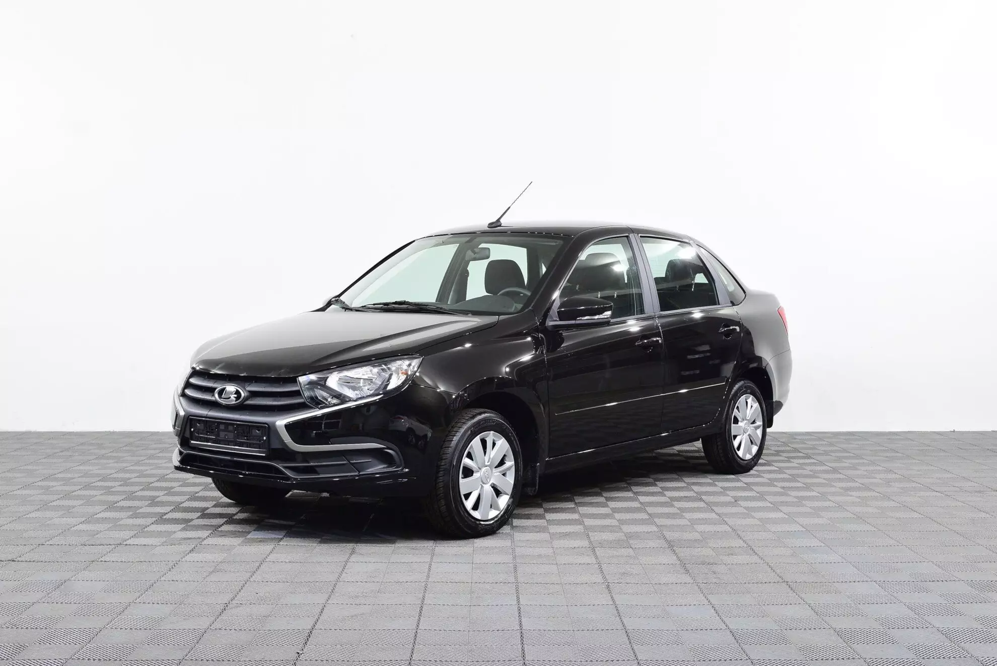 Автосалон: Lada Granta Седан New