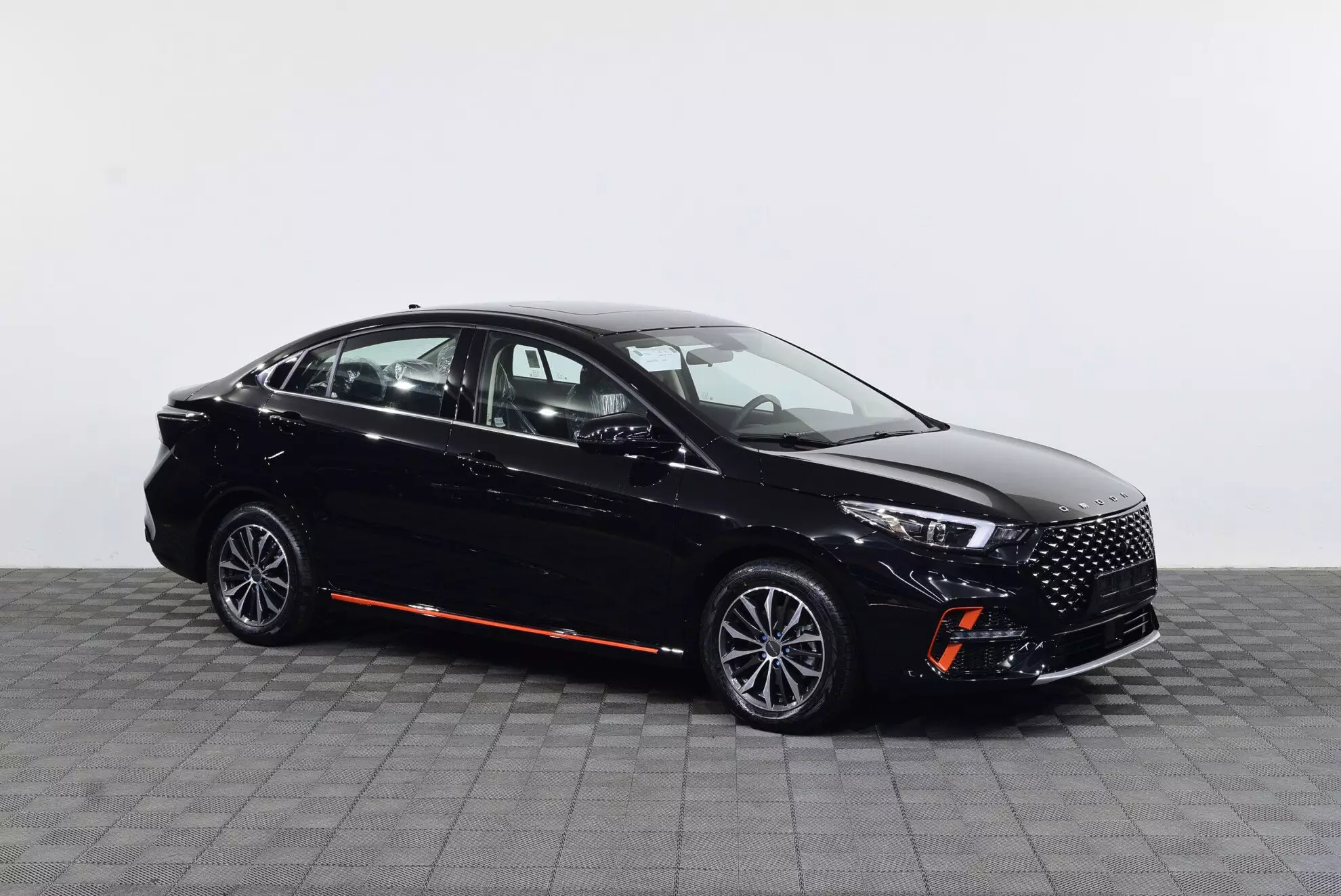 Автосалон: Omoda S5