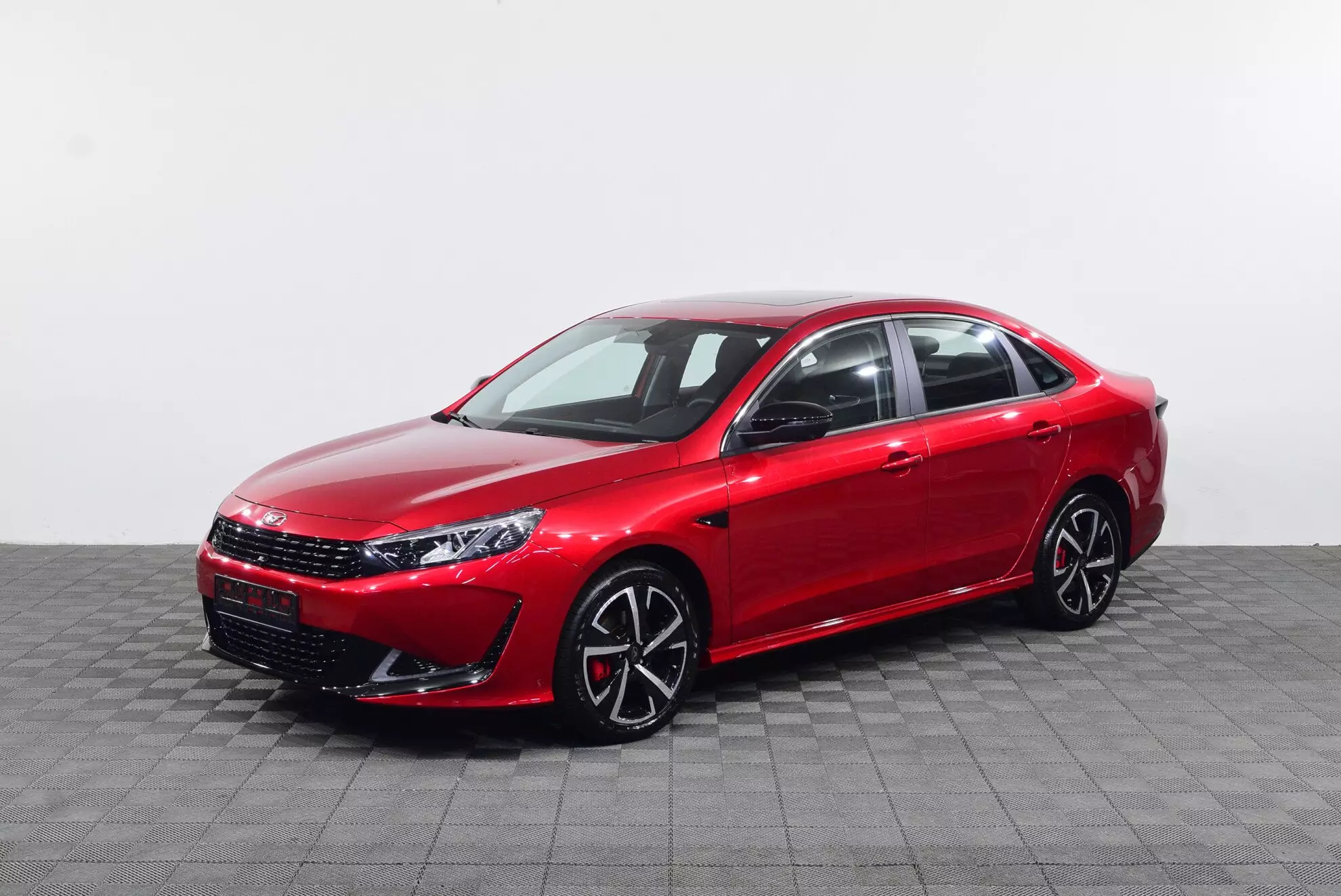 Автосалон: Kaiyi E5