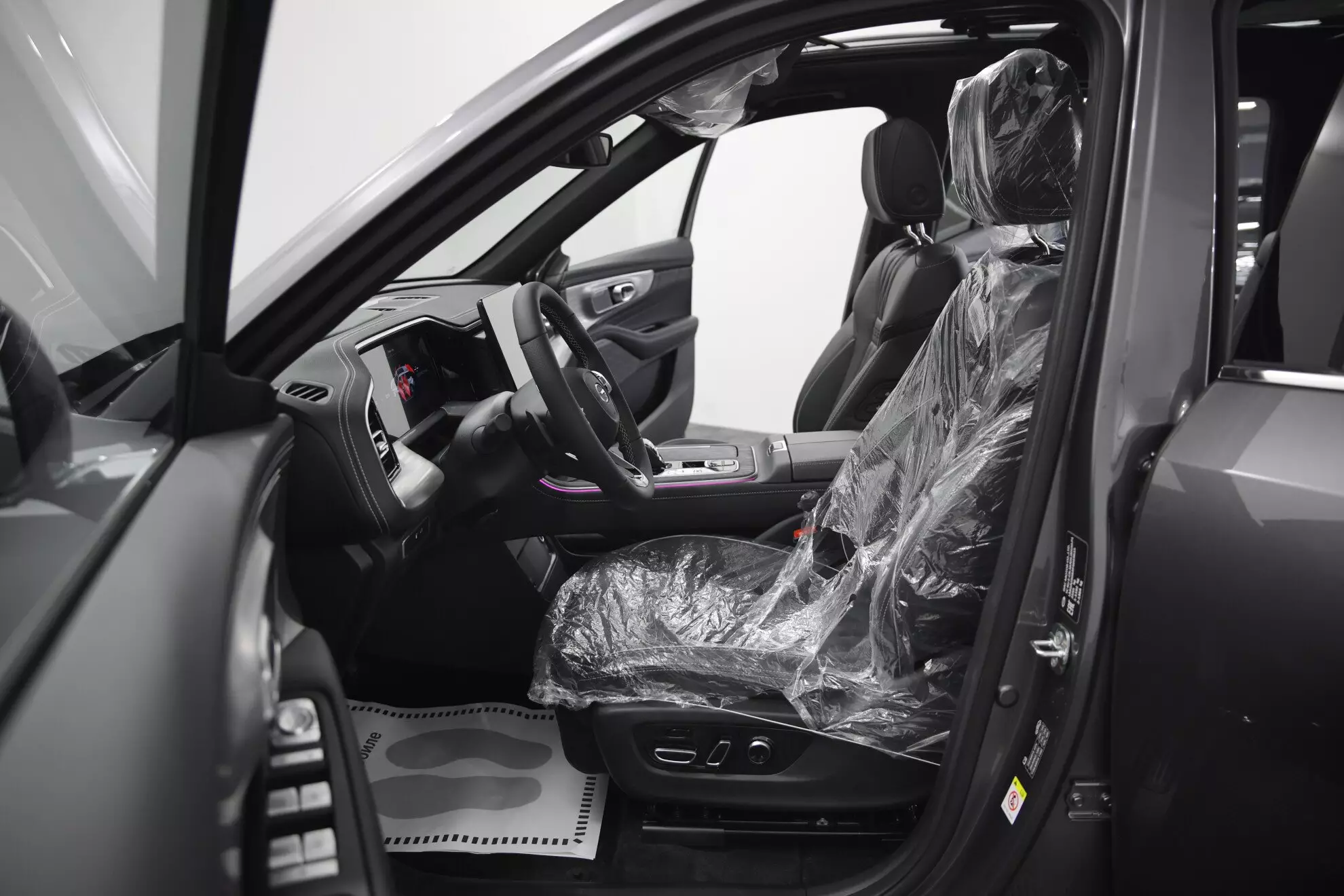 Автосалон: Gac GS8