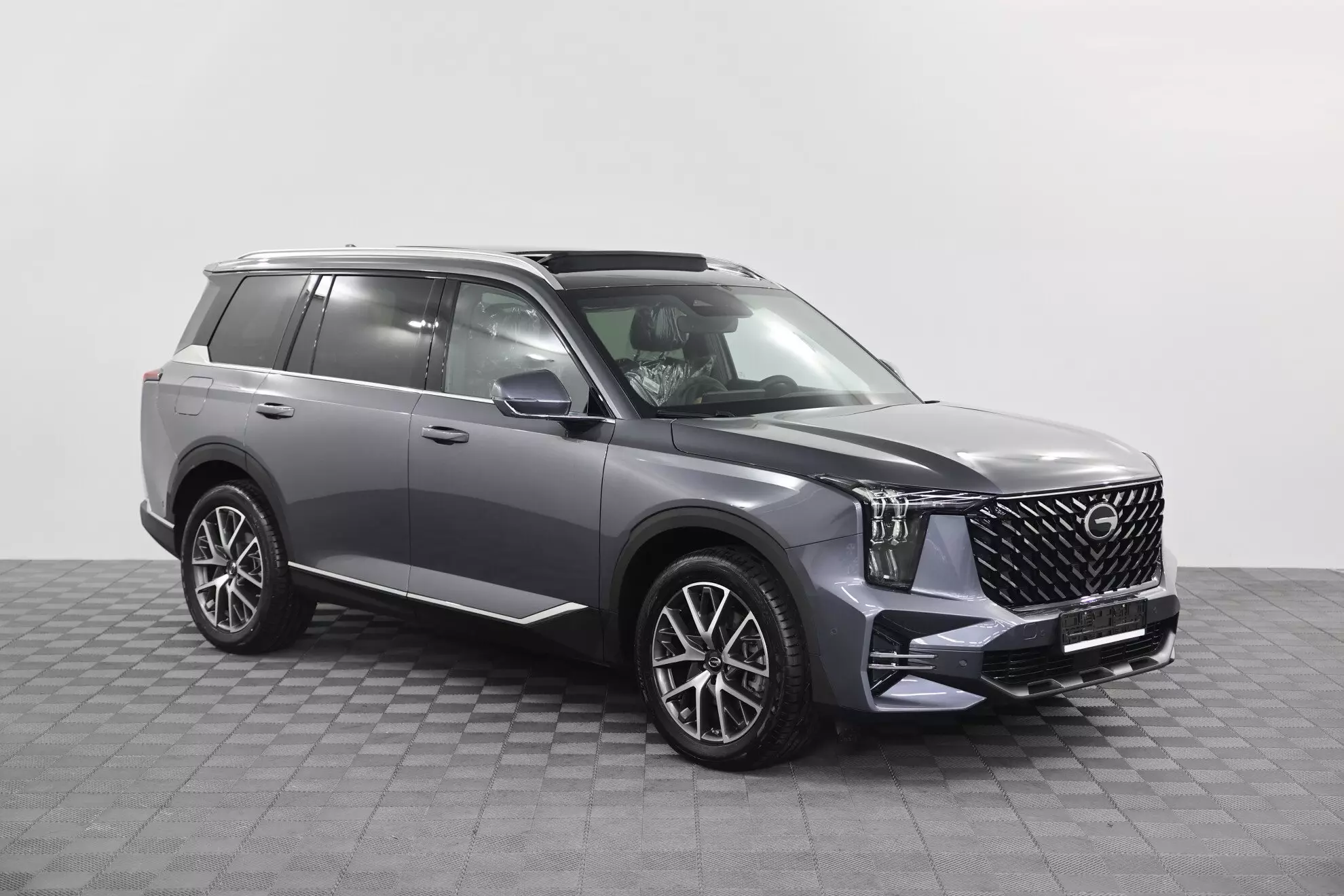 Автосалон: Gac GS8