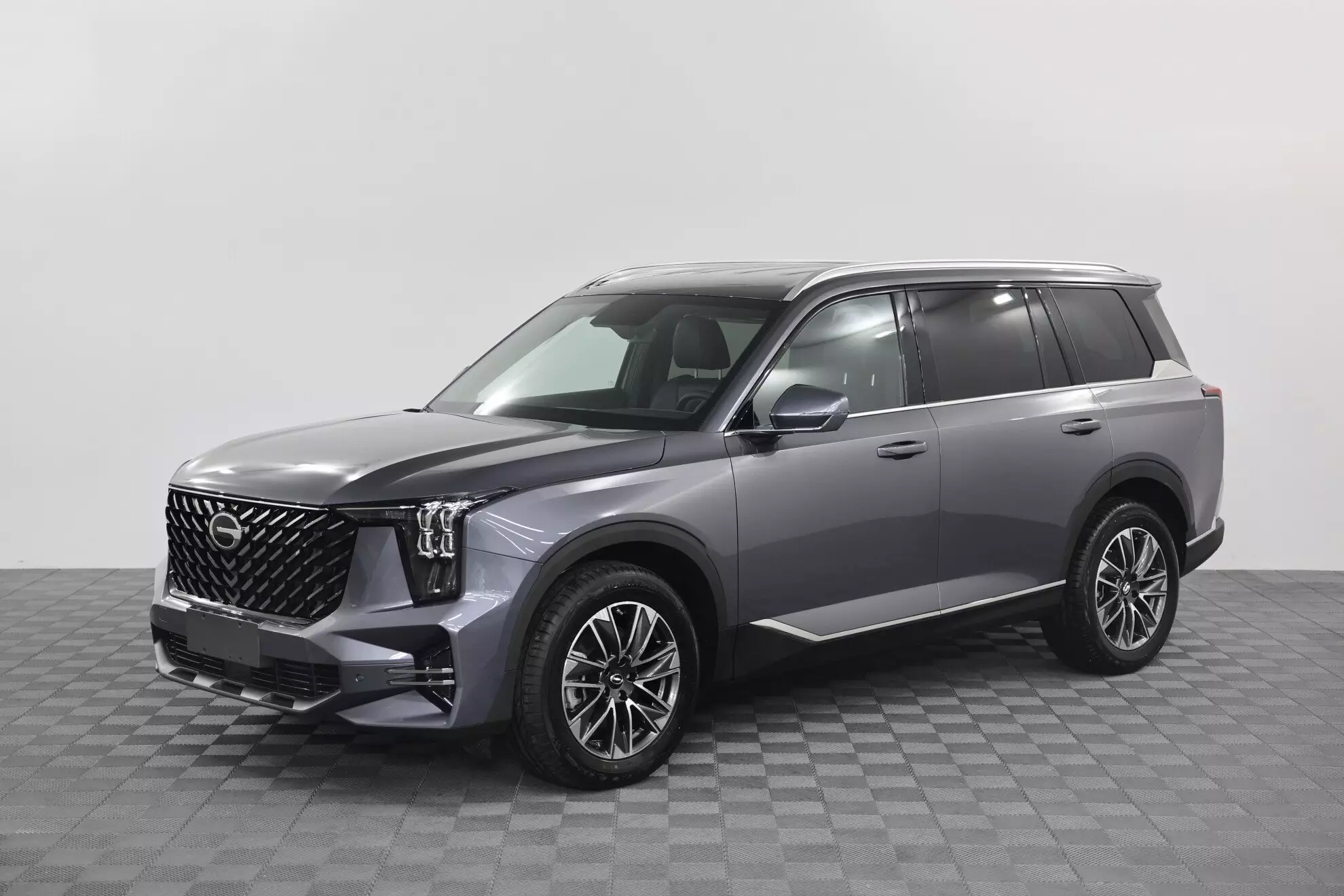 Автосалон: Gac GS8