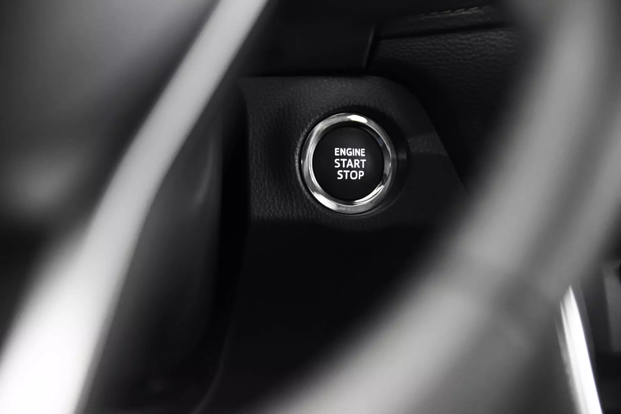 Автосалон: Toyota Rav4