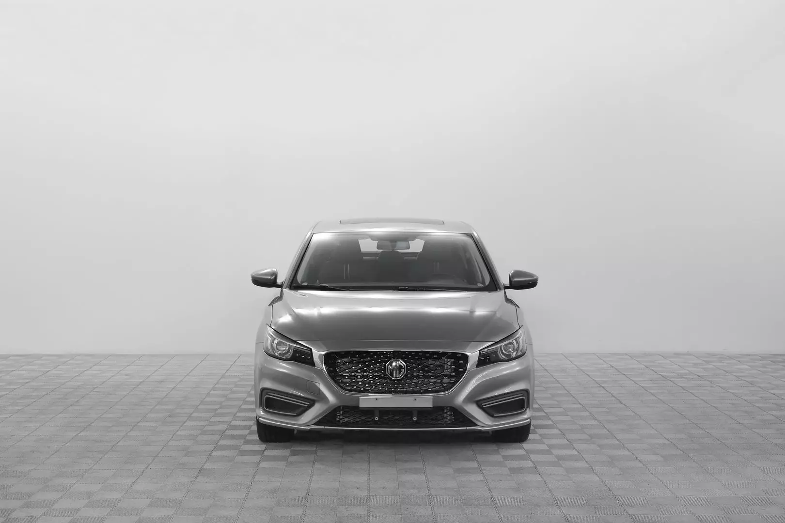 Автосалон: Mg 6