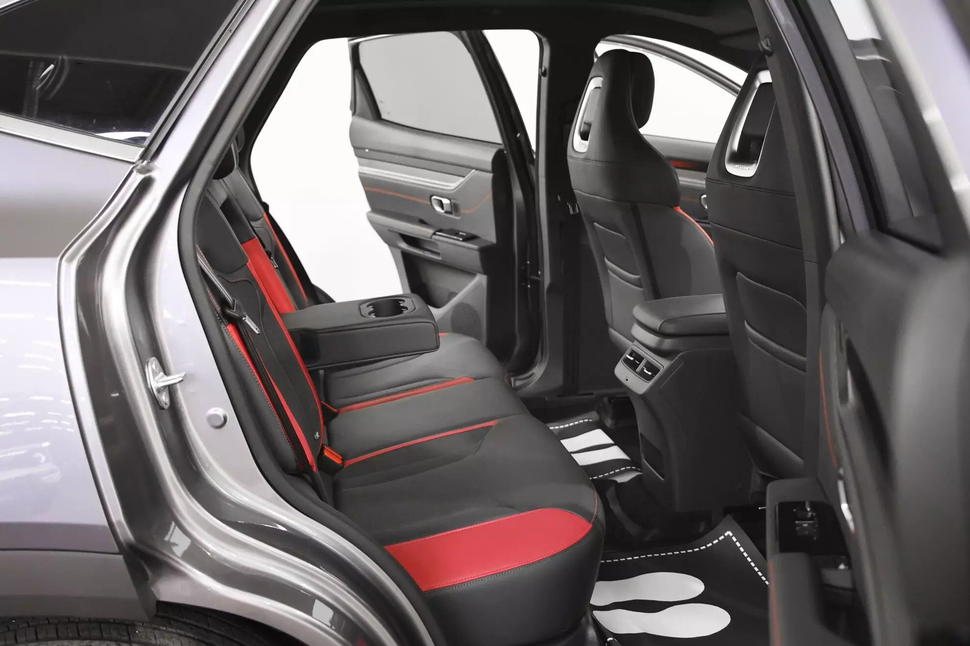 Автосалон: Jetour Dashing