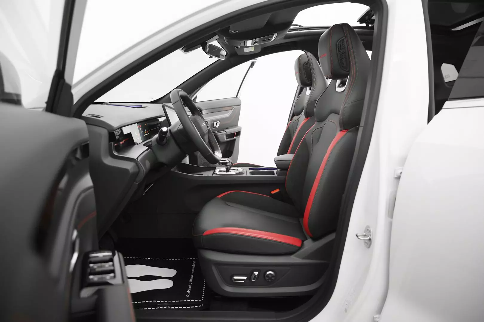 Автосалон: Jetour Dashing