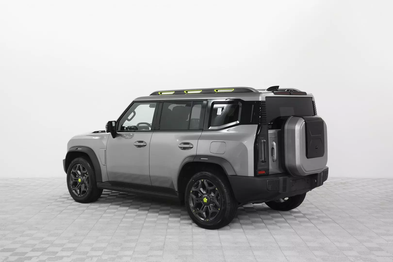 Автосалон: Jetour T2