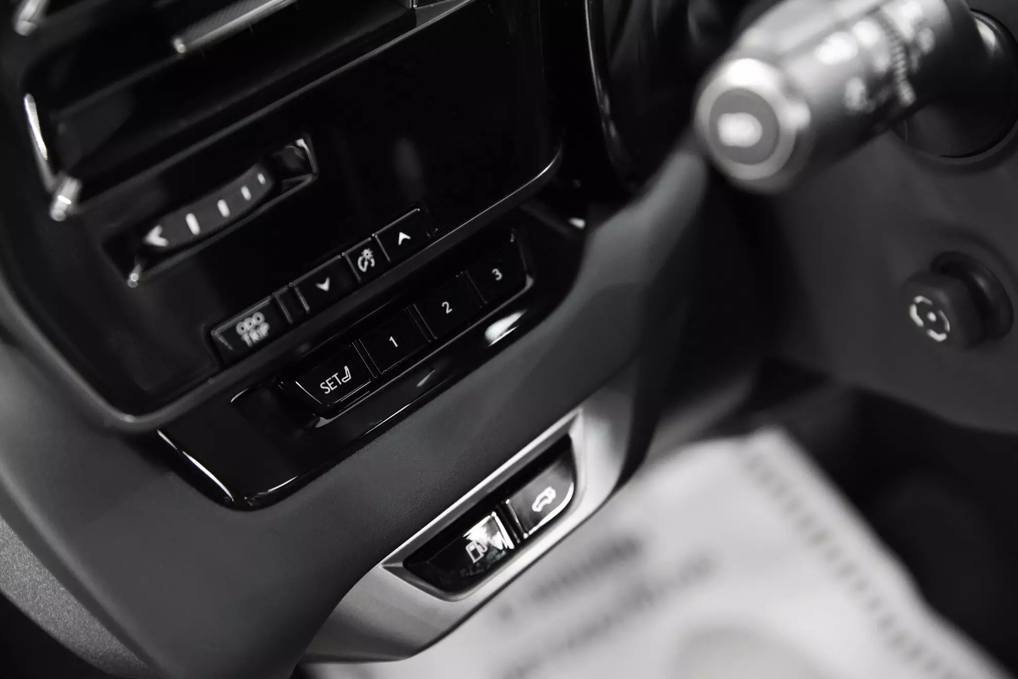 Автосалон: Lexus RX