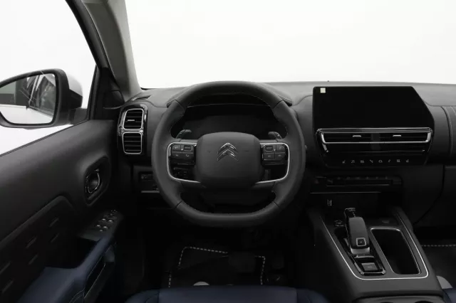 Автосалон: Citroen C5 Aircross