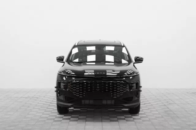 Автосалон: Soueast S07