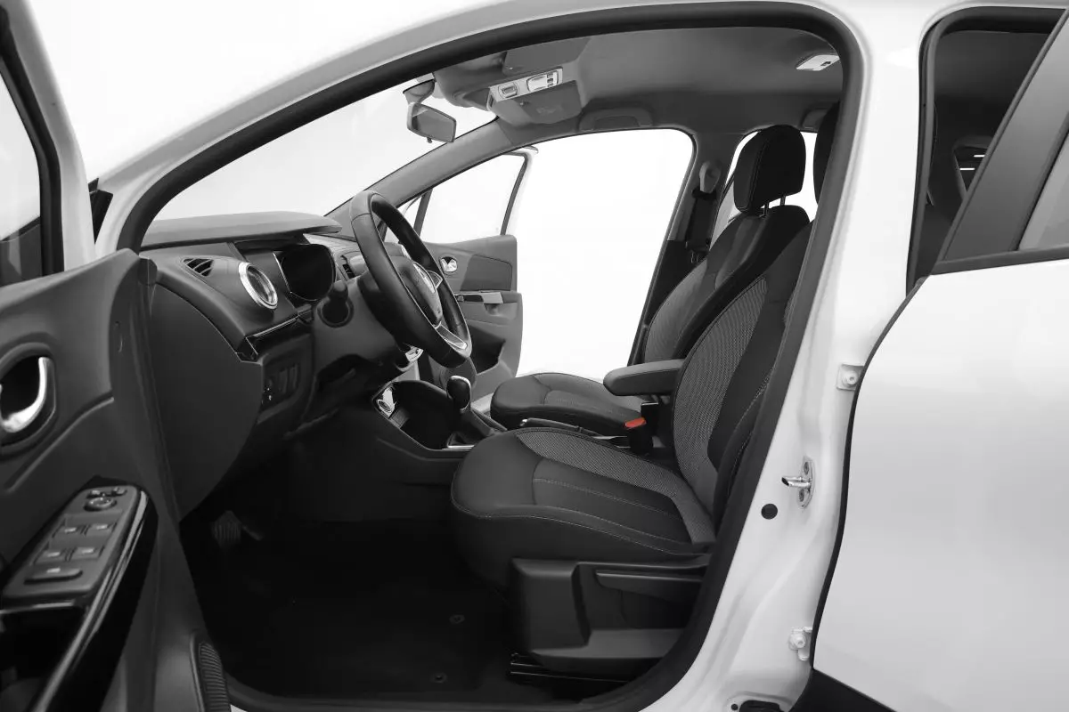 Автосалон: Renault Kaptur