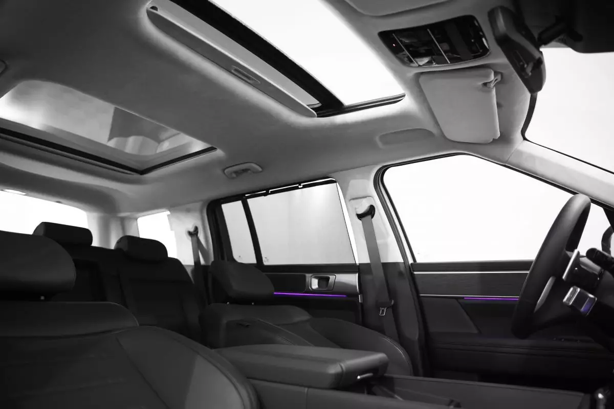 Автосалон: Hyundai Santa Fe New