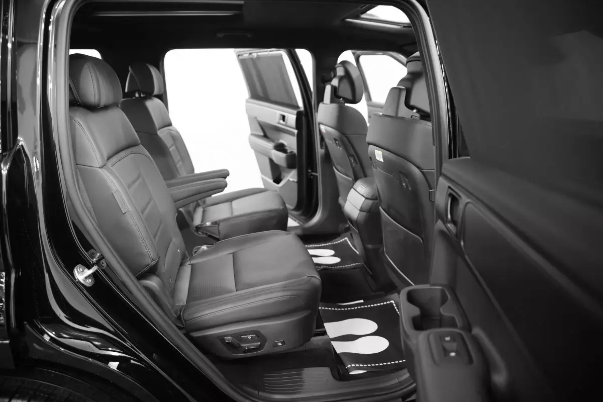 Автосалон: Hyundai Santa Fe New