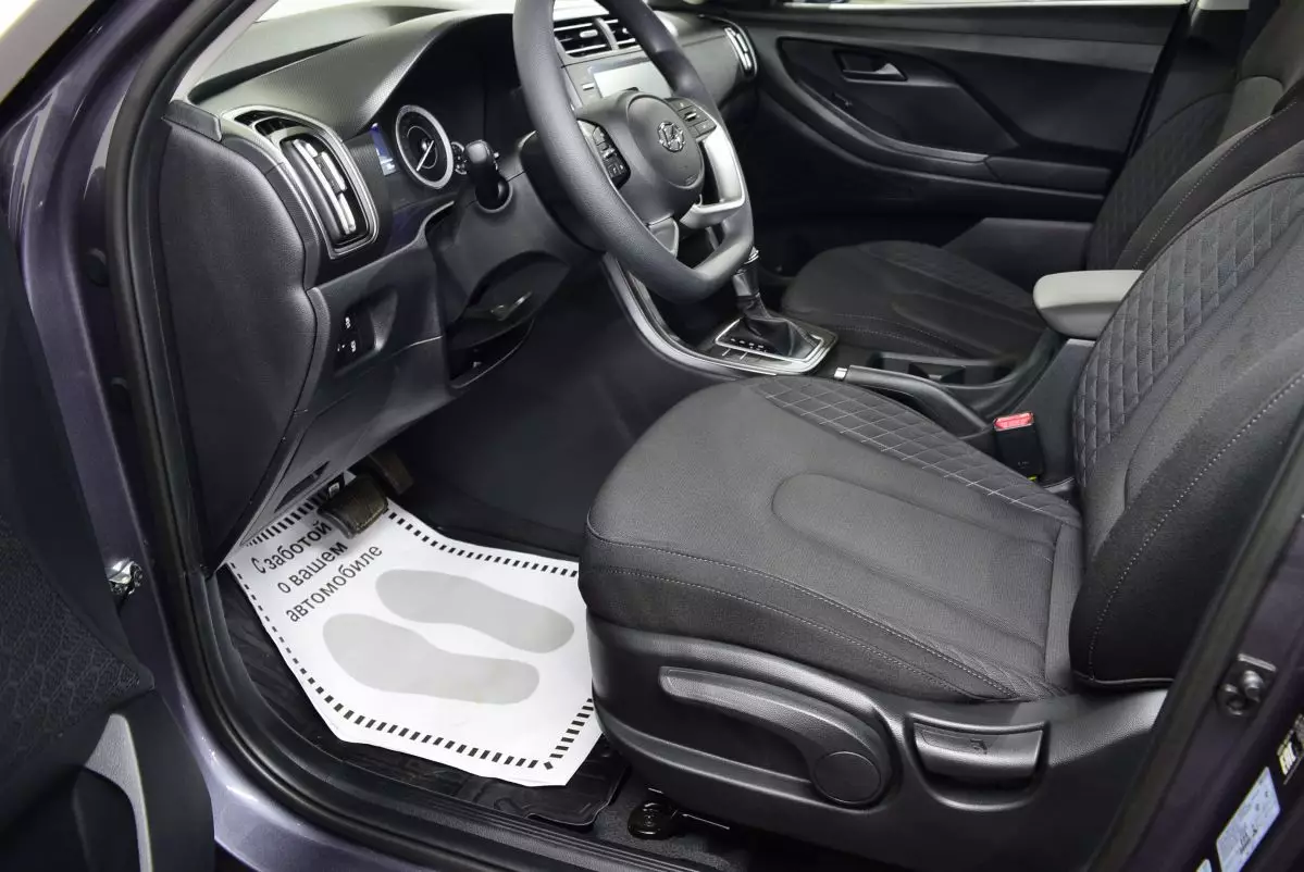 Автосалон: Hyundai Creta