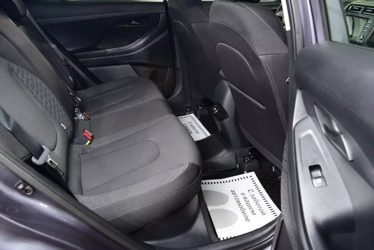 Автосалон: Hyundai Creta