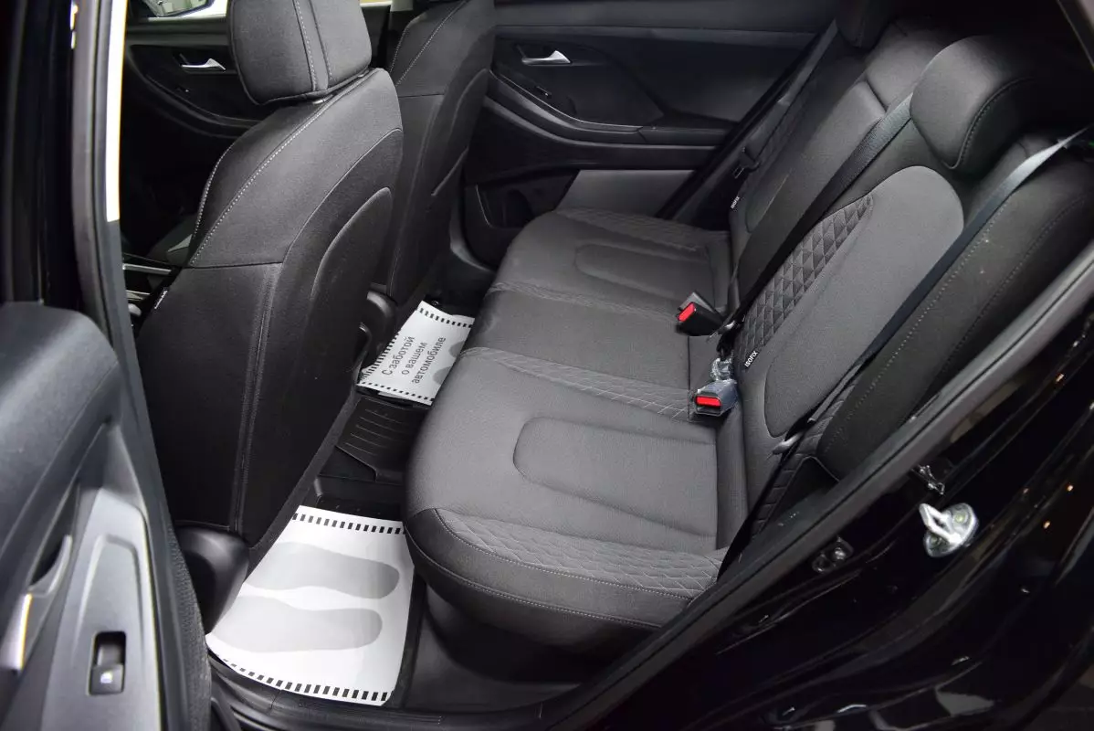 Автосалон: Hyundai Creta