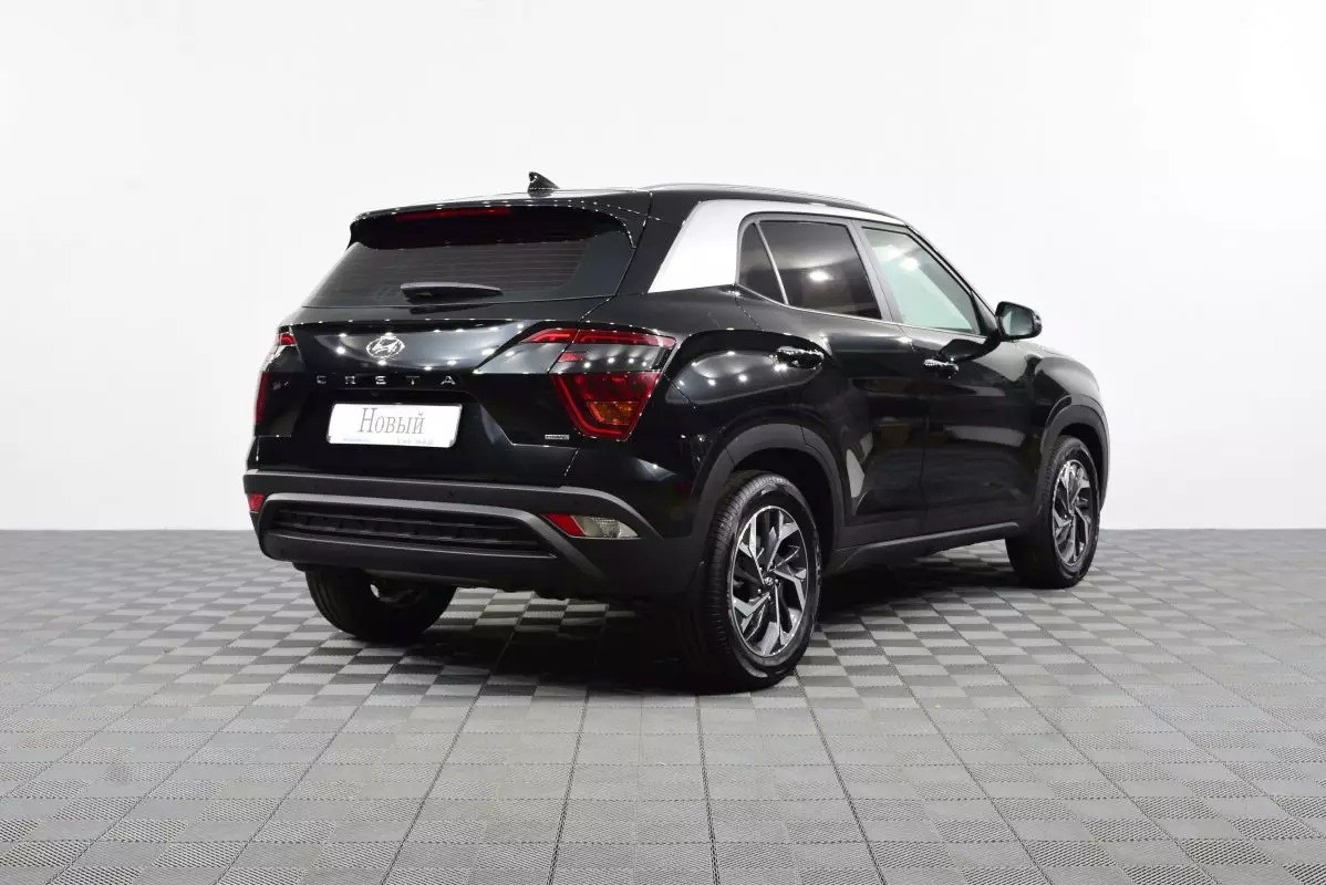 Автосалон: Hyundai Creta