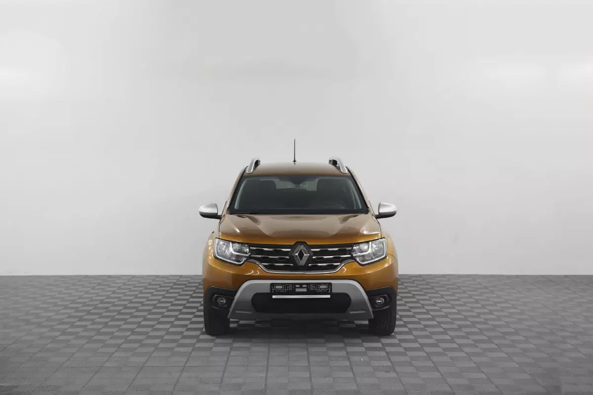 Автосалон: Renault Duster