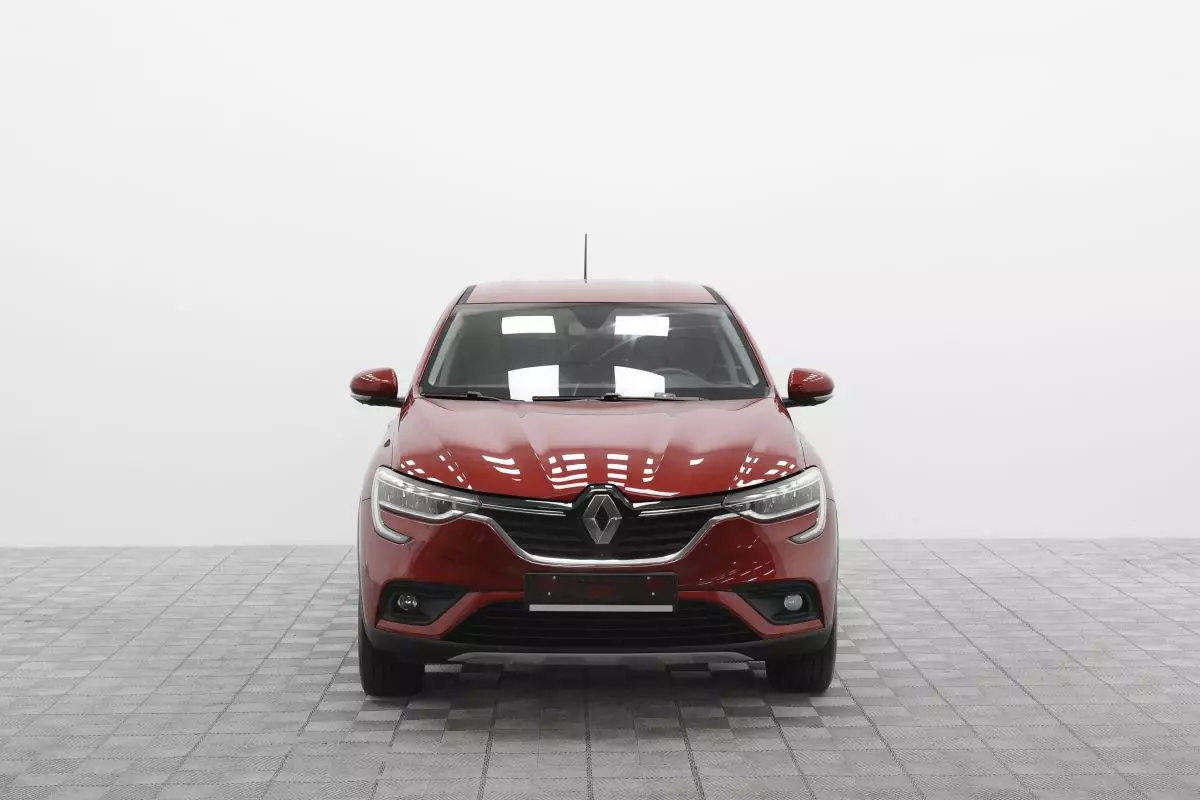 Автосалон: Renault Arkana