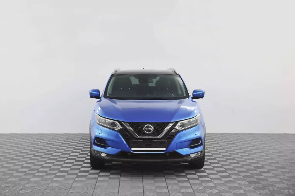 Автосалон: Nissan Qashqai