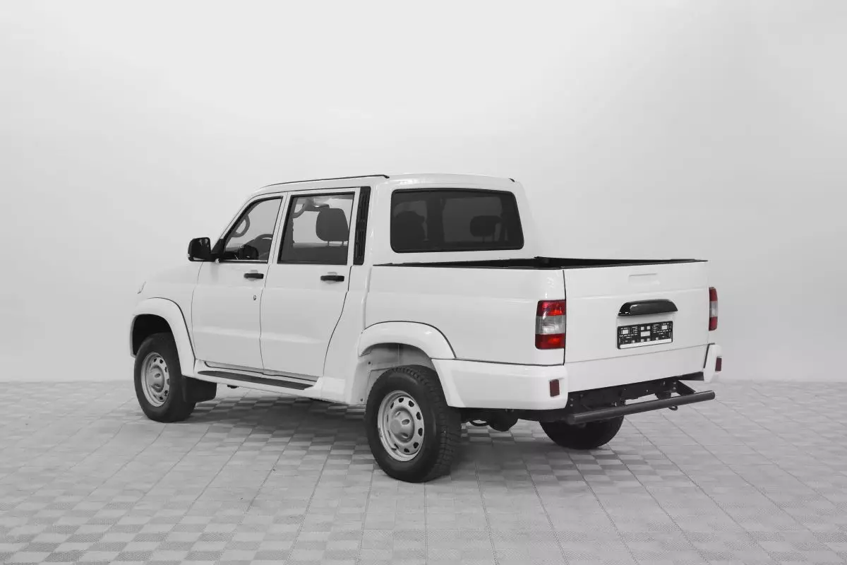 Автосалон: Uaz Пикап