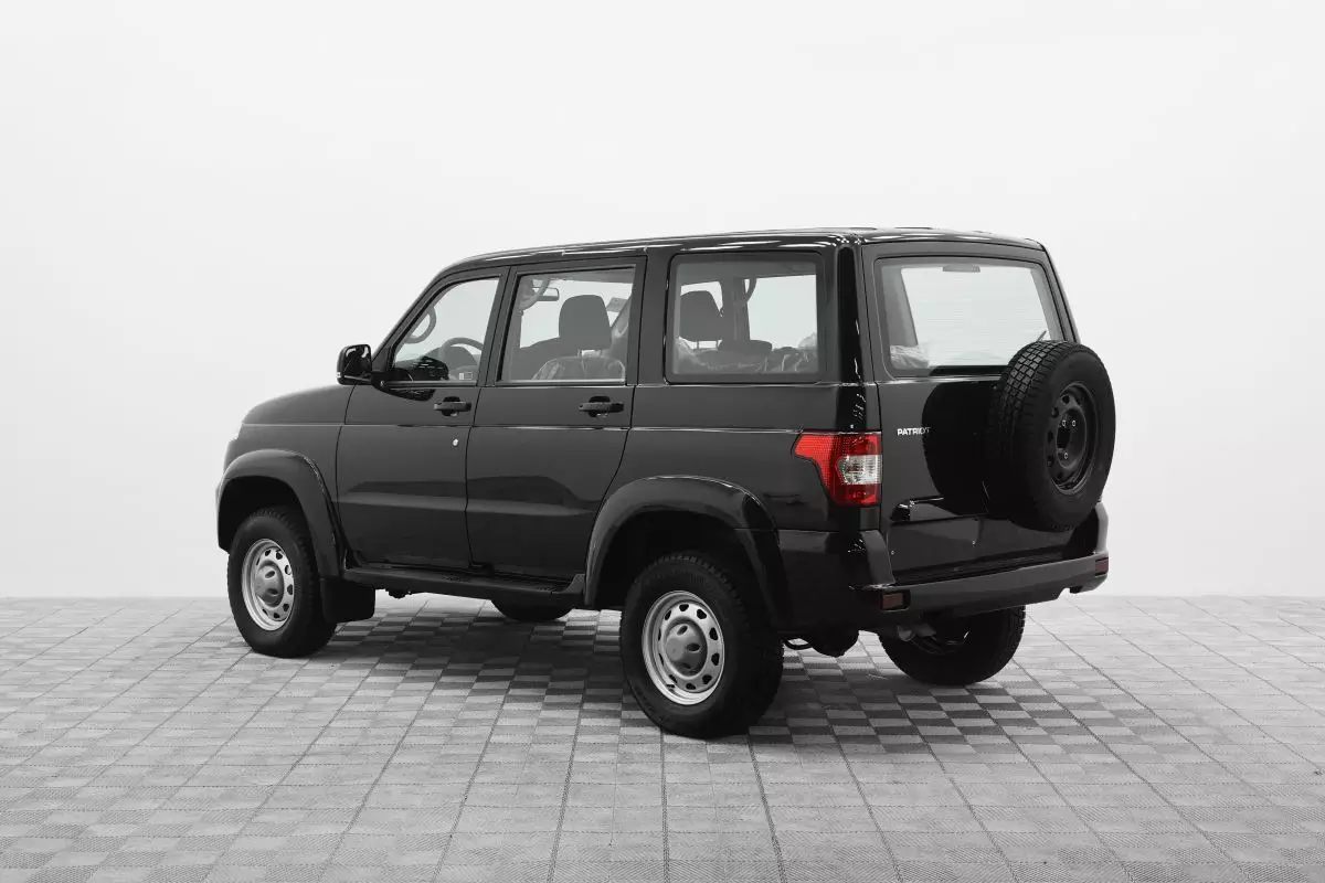 Автосалон: Uaz Patriot
