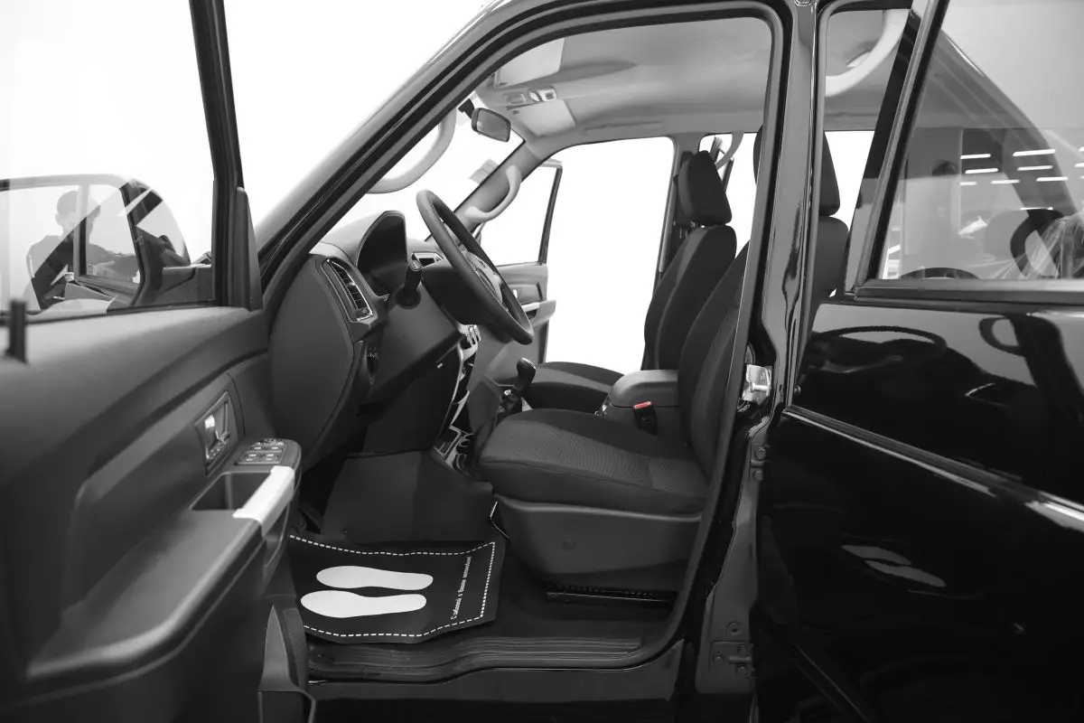 Автосалон: Uaz Patriot