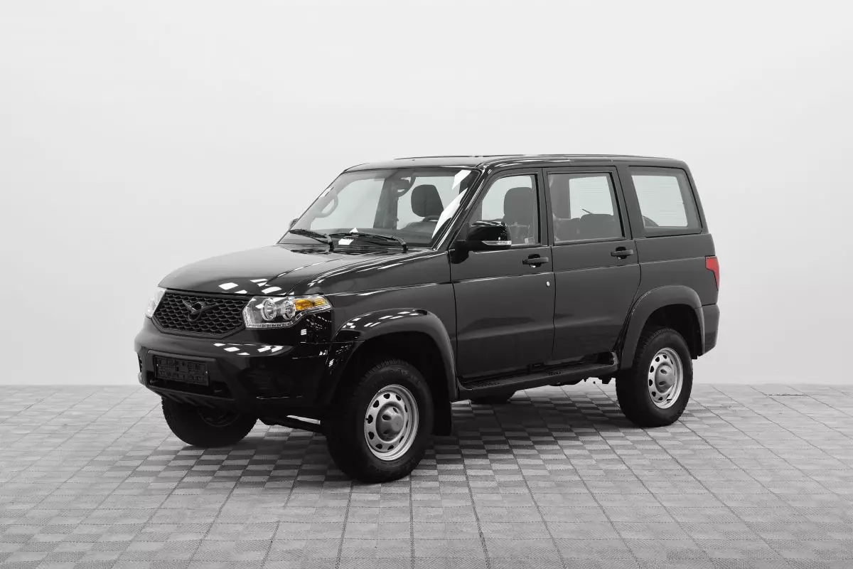 Автосалон: Uaz Patriot