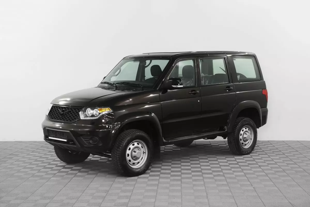 Автосалон: Uaz Patriot