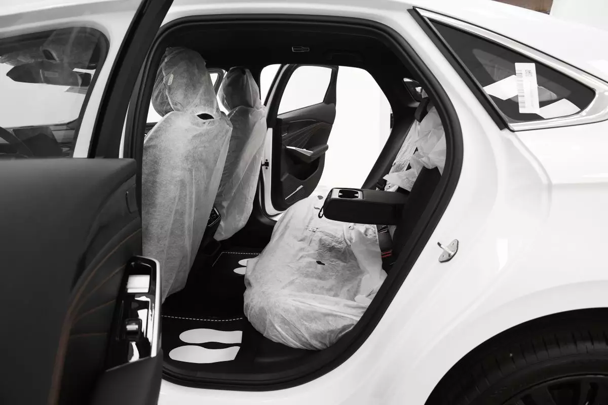 Автосалон: Geely Preface