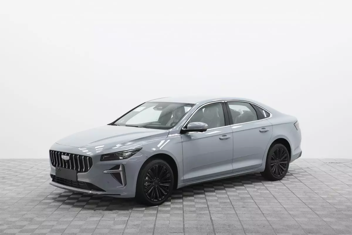 Автосалон: Geely Preface
