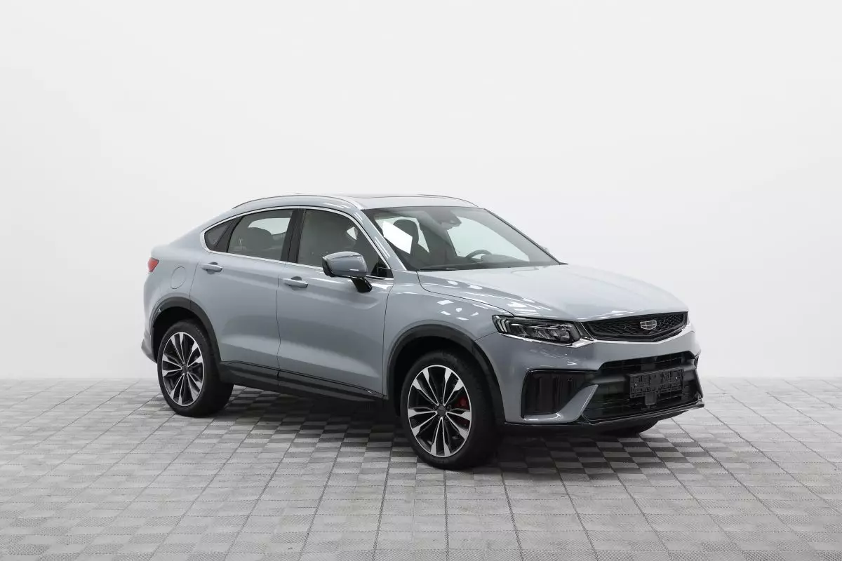 Автосалон: Geely Tugella New