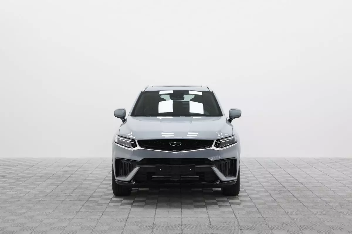 Автосалон: Geely Tugella New