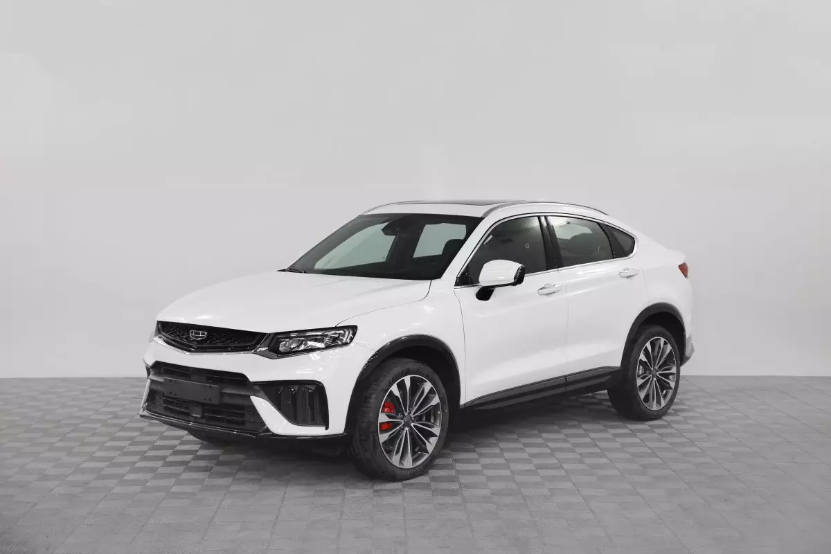 Автосалон: Geely Tugella New