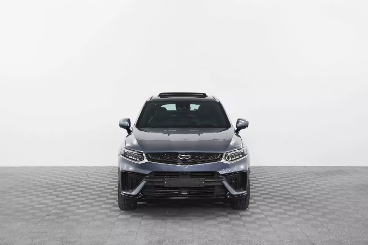Автосалон: Geely Tugella New
